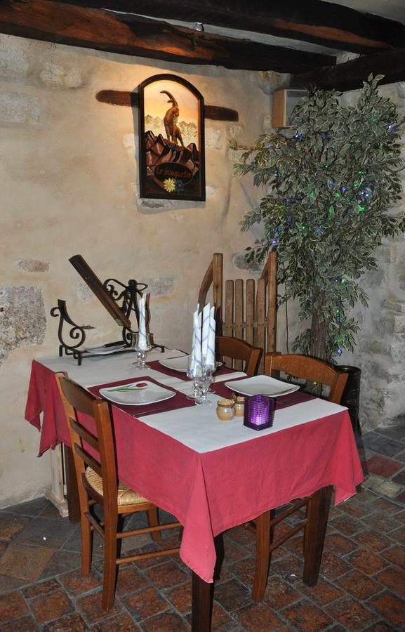 Chez Stephanie Chateauroux Luaran gambar